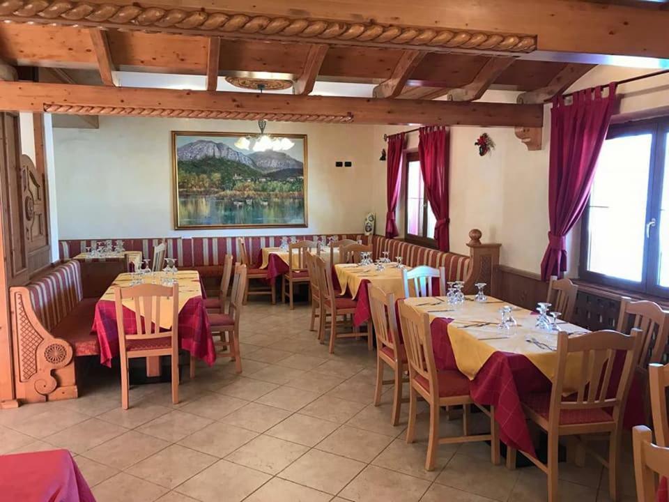 Hotel Sole Del Baldo Brentonico Eksteriør billede
