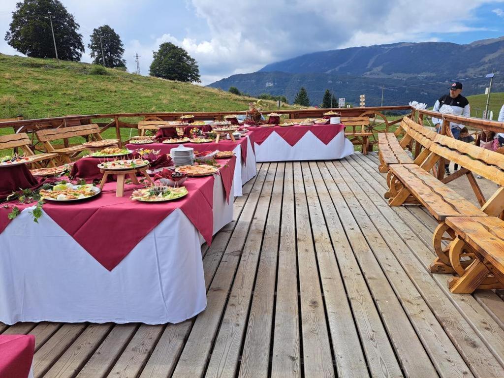 Hotel Sole Del Baldo Brentonico Eksteriør billede