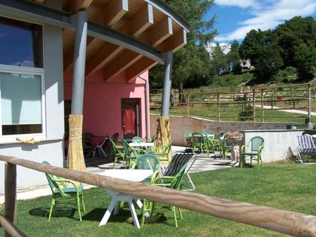 Hotel Sole Del Baldo Brentonico Eksteriør billede
